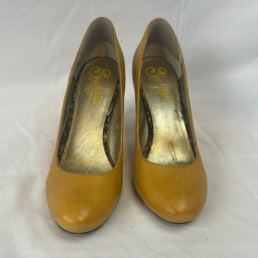 Seychelles Mustard Yellow Heels